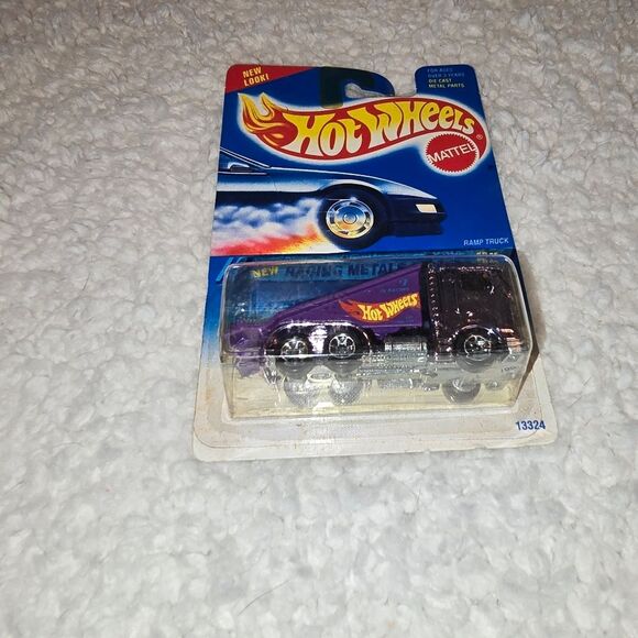 Hot Wheels Race Metals series- Ramp TruckCar #2 of 4 - Picture 3 of 4